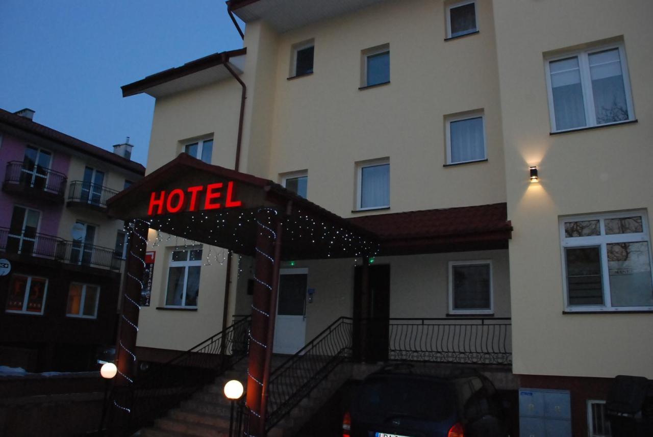 Hotelik Manhatan Radzyn Podlaski Kültér fotó